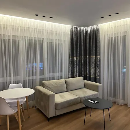 Renas 3 Appartement *